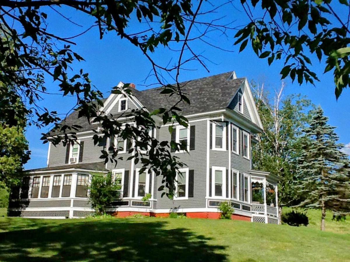 Private 2 Bedrooms And 1 Bathroom In Grand Victorian Home In The Heart Of The Whiite Mountains! Great Host 화이트필드 외부 사진